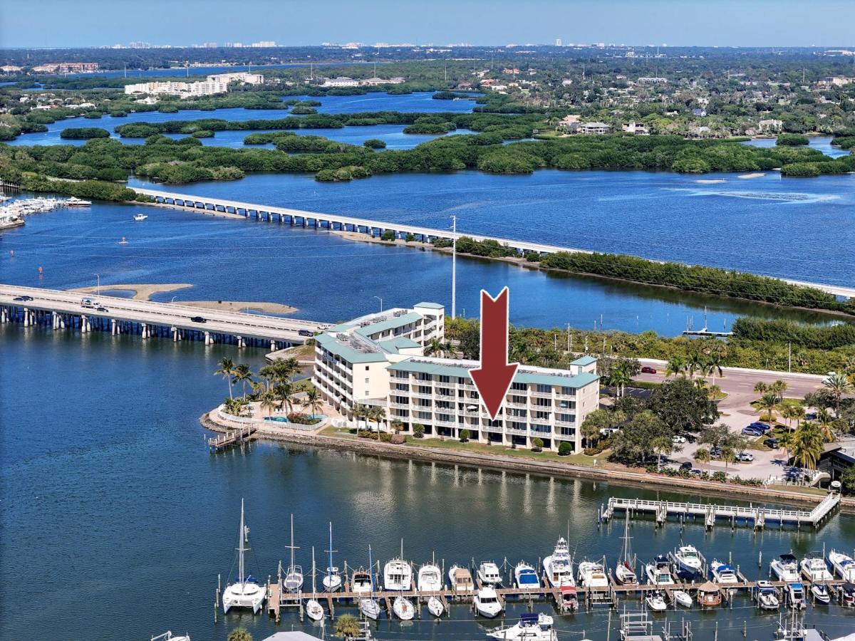 Elegant Waterfront Place For Two/Boca Ciega Resort St. Petersburg Exterior photo